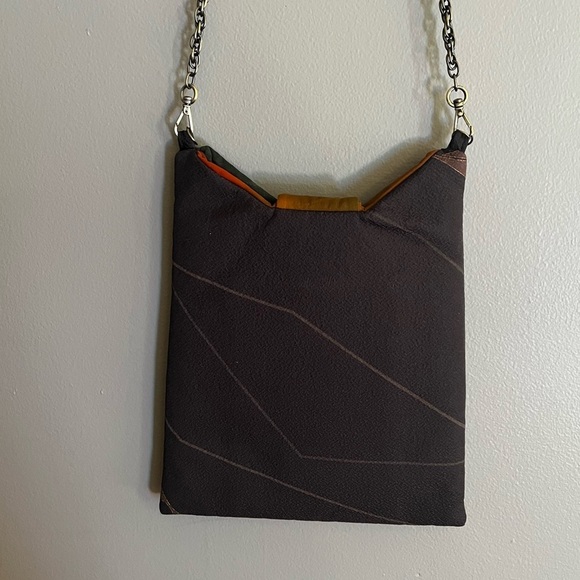 JANATH /KAUAI 10”x8” Purse Chain Strap Crossbody Event Travel Handbag - Picture 3 of 8